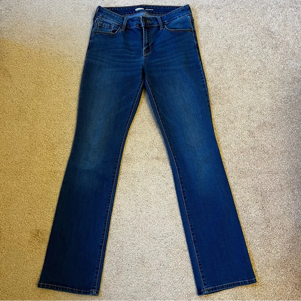 Old Navy Kicker Boot Jeans, Size 4 - Picture 2 of 7